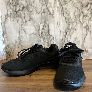 Nike black running shoes